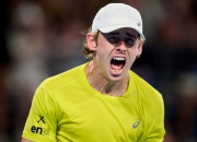 开云体育-包含温网碾压联合杯，蒂姆高光表现的词条