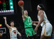 开云体育登录-包含雷霆鏖战北京队，张镇麟点燃赛场的词条