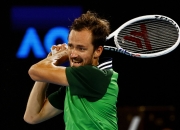 开云官网-意大利网球队碾压美国网球队，梅德韦杰夫完成帽子戏法的简单介绍