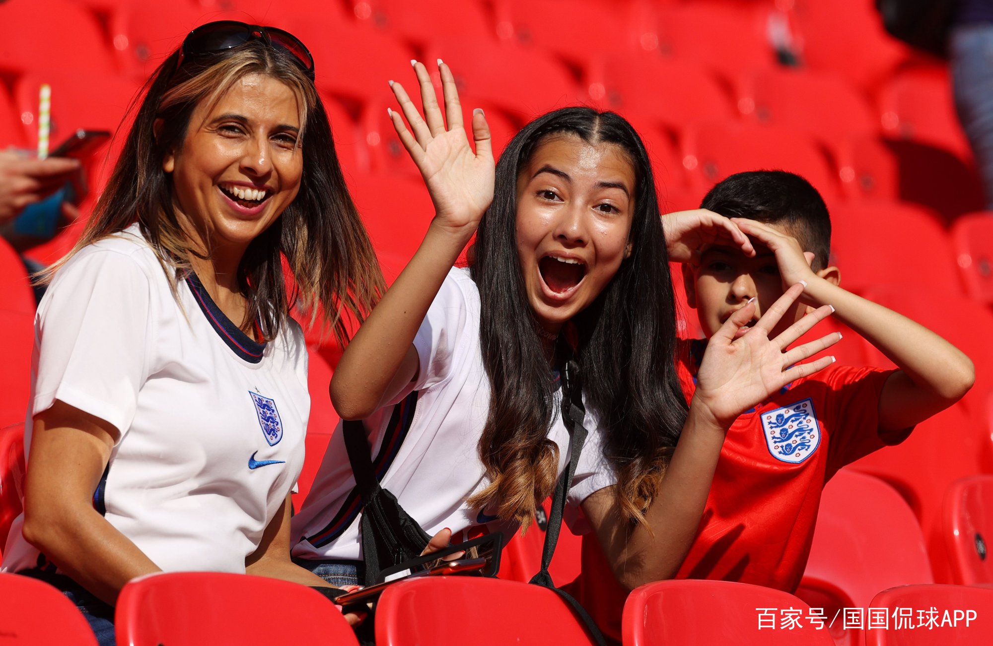 关于波兰队翻盘英格兰队,梁靖崑关键制胜的信息 关于波兰队翻盘英格兰队,梁靖崑关键制胜的信息