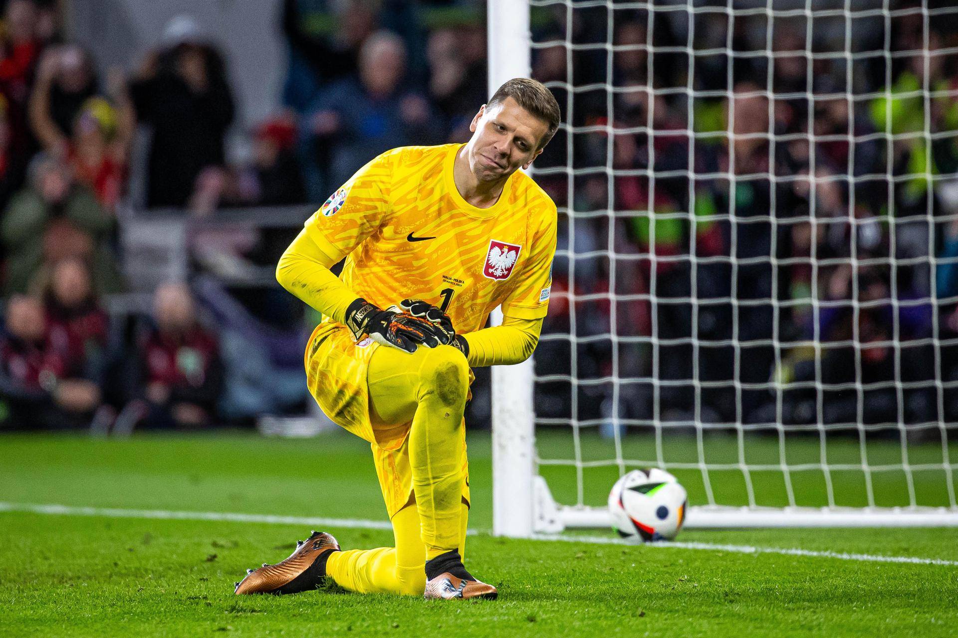 热刺遭遇连败，主帅遭遇危机！的简单介绍