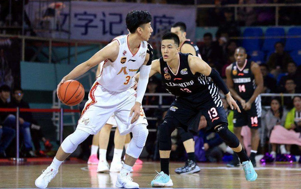 包含上海队队长受伤，球队战绩一落千丈的词条