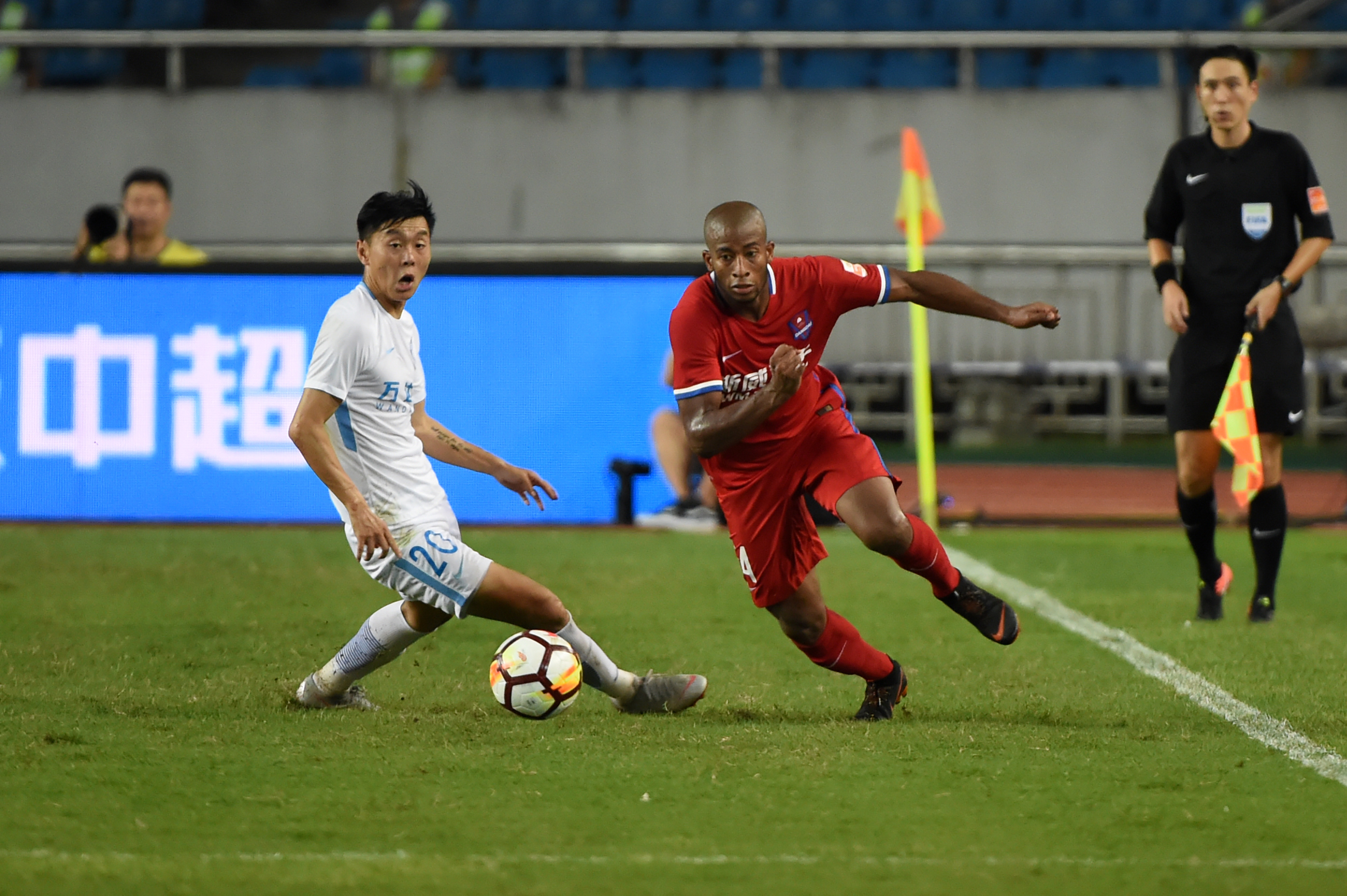 关于大连一方集结全力备战重要比赛的信息