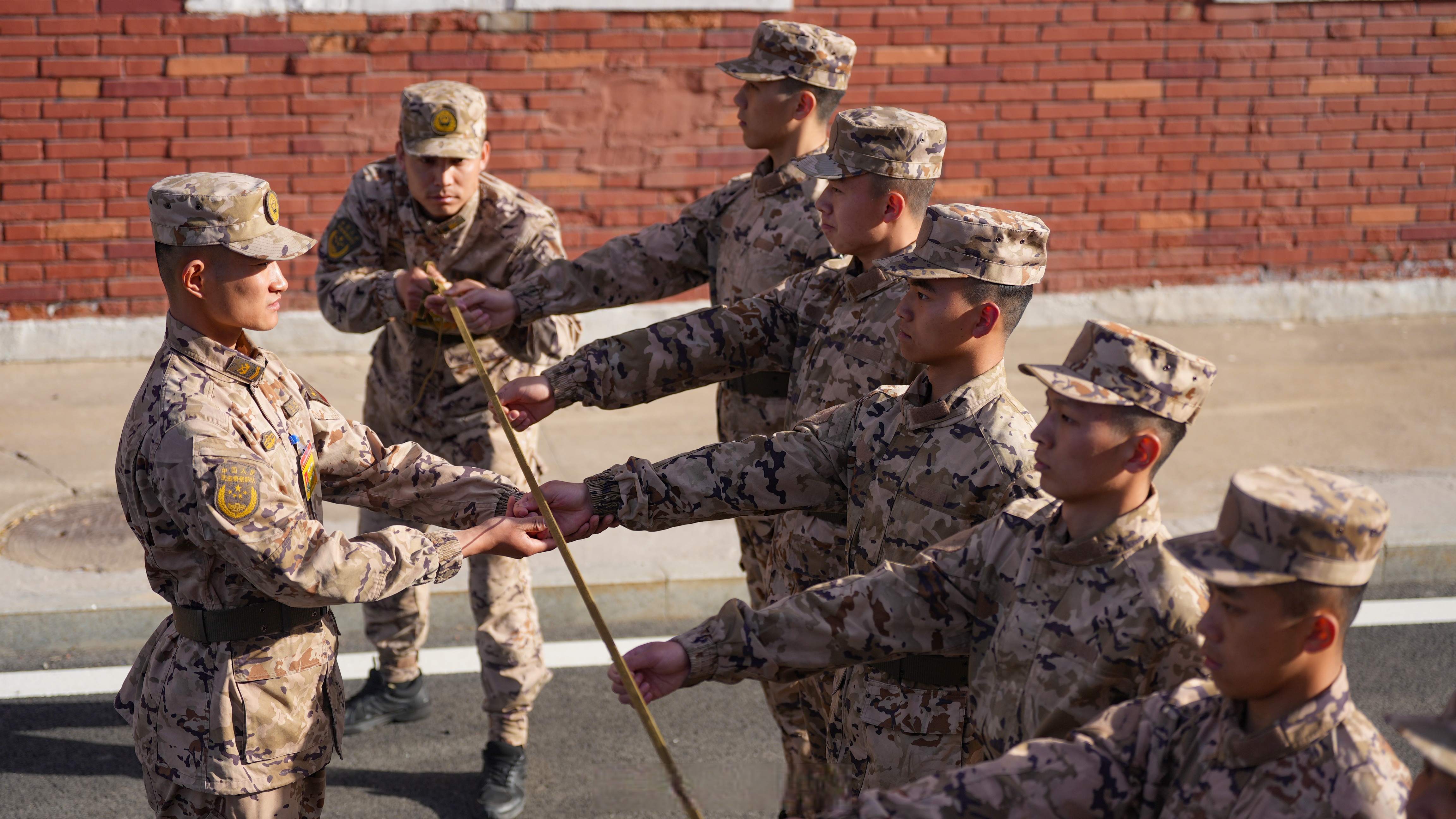 关于队伍士气高昂,备战迎接重要挑战的信息 关于队伍士气高昂,备战迎接重要挑战的信息