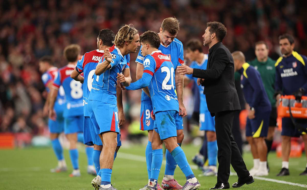 南特主场击败里昂,取得胜利 南特主场击败里昂,取得胜利