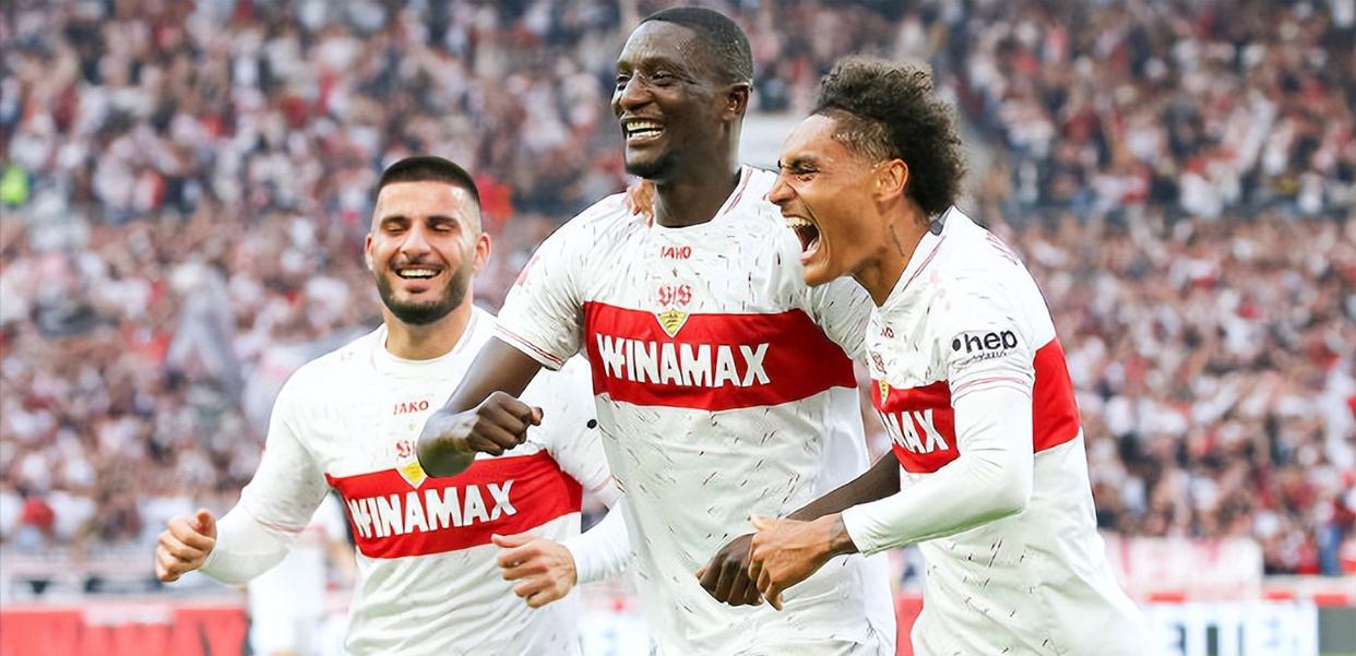 不来梅在主场击败了斯图加特 不来梅在主场击败了斯图加特