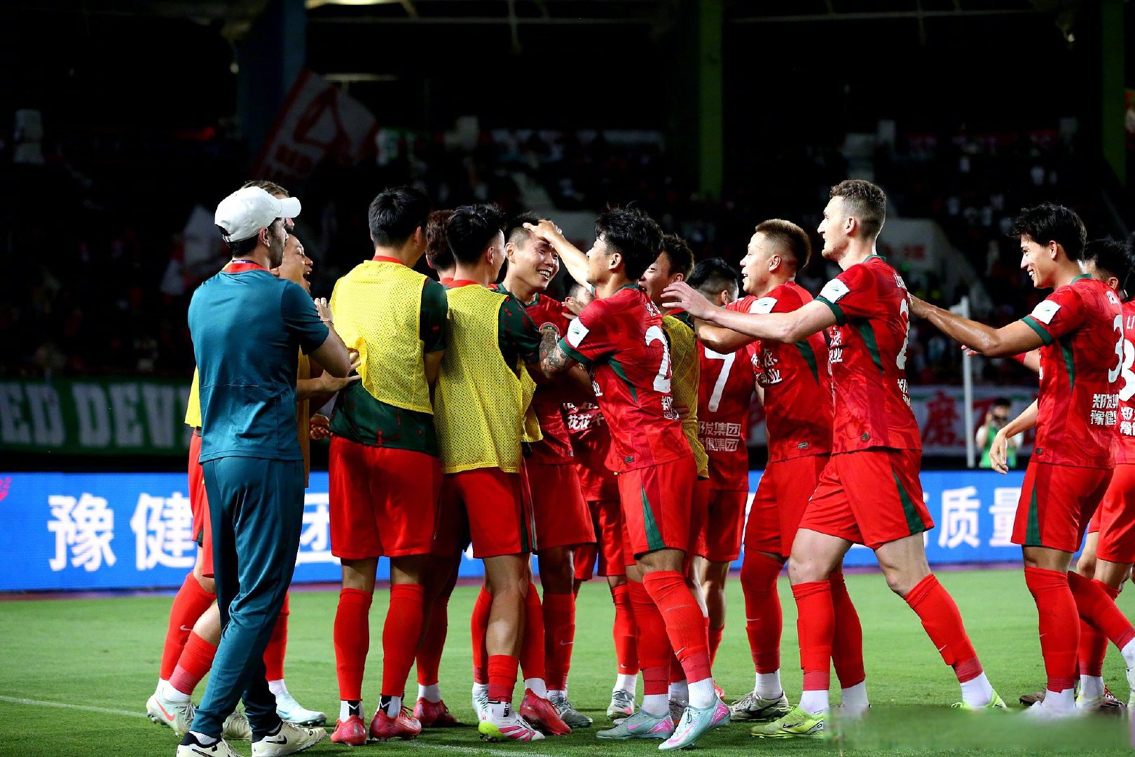 国内球队在国际舞台展现出实力 国内球队在国际舞台展现出实力