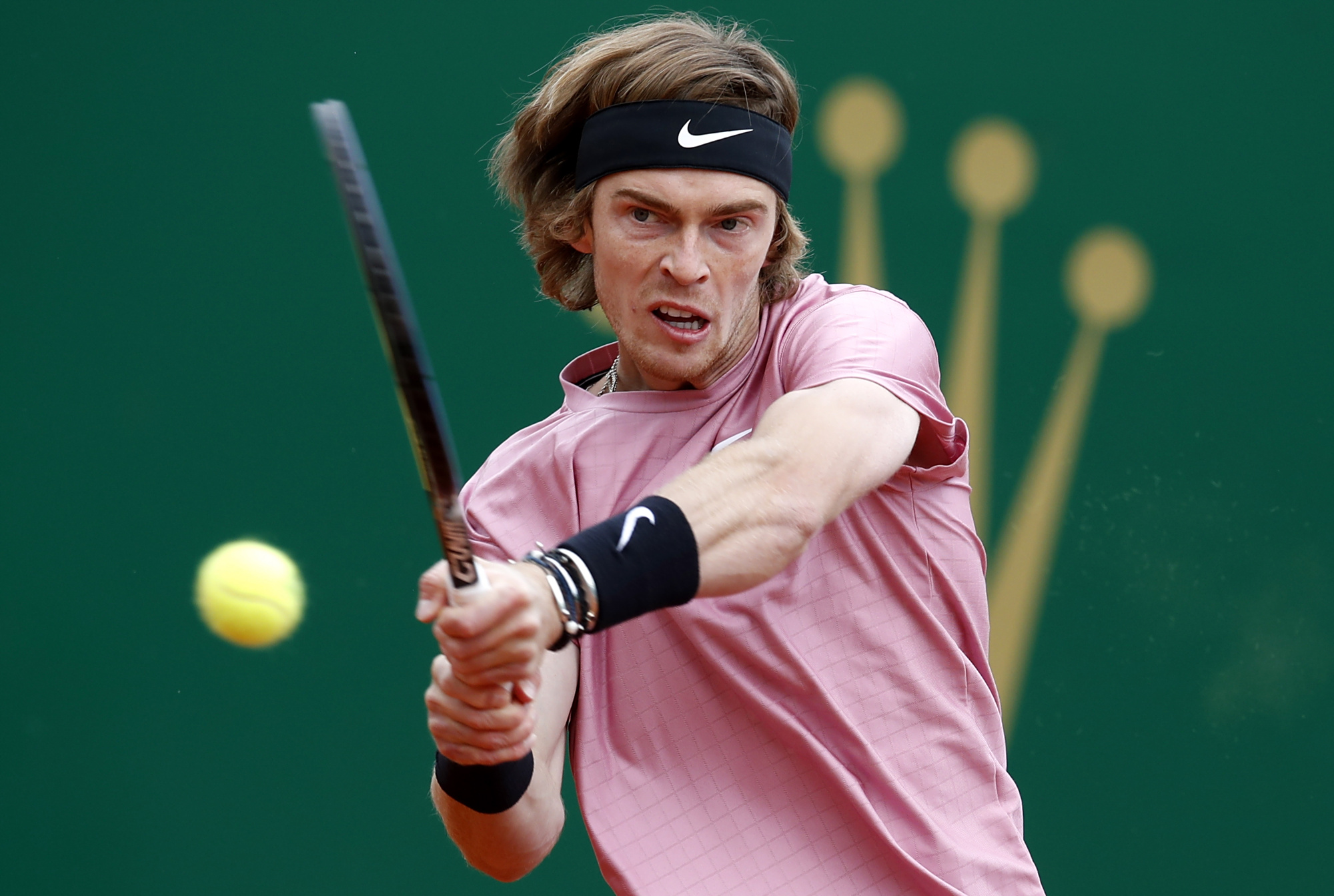 蒙特卡洛大师赛鏖战美网，西西帕斯高光表现的简单介绍