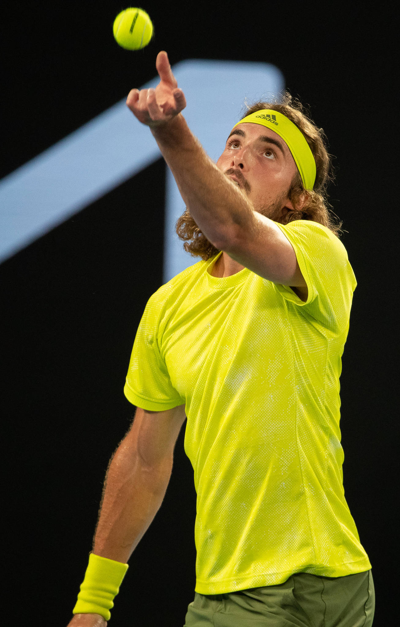 年终总决赛绝杀澳网，西西帕斯惊艳四座的简单介绍