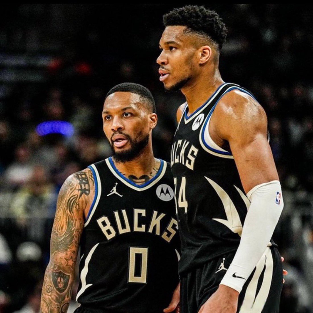 黄蜂轻取雄鹿，阿德巴约制霸全场