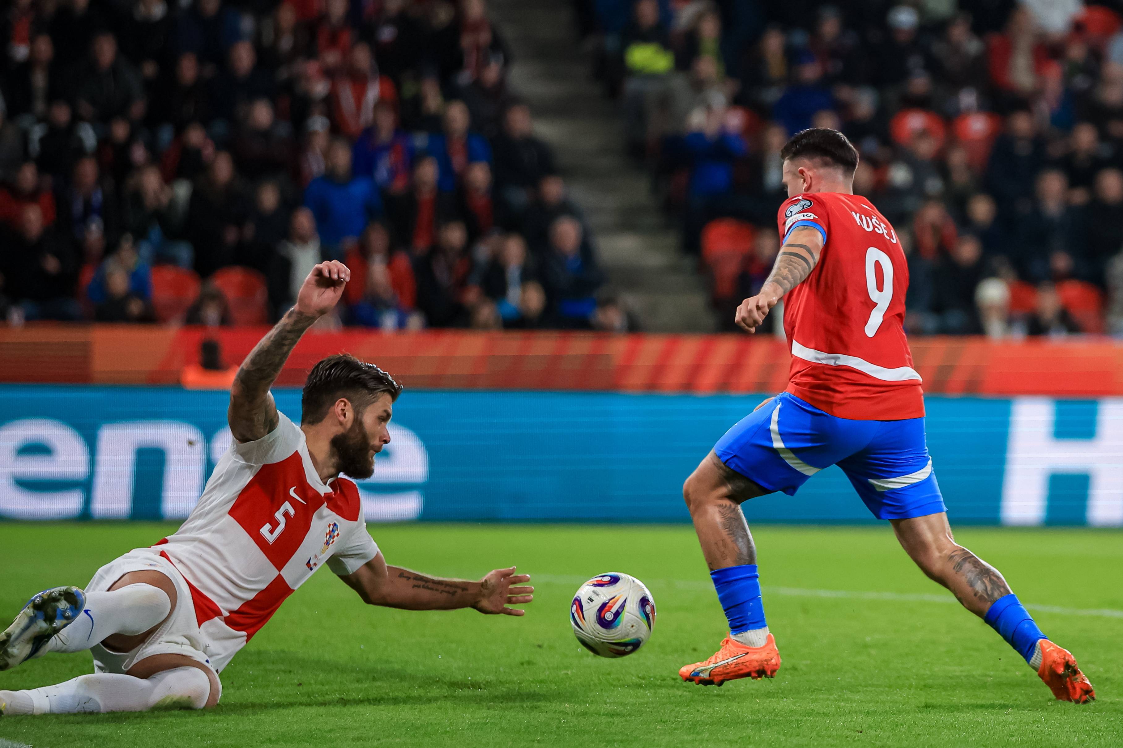 关于捷克胜奥地利，欧洲杯预选赛晋级颇有希望！的信息