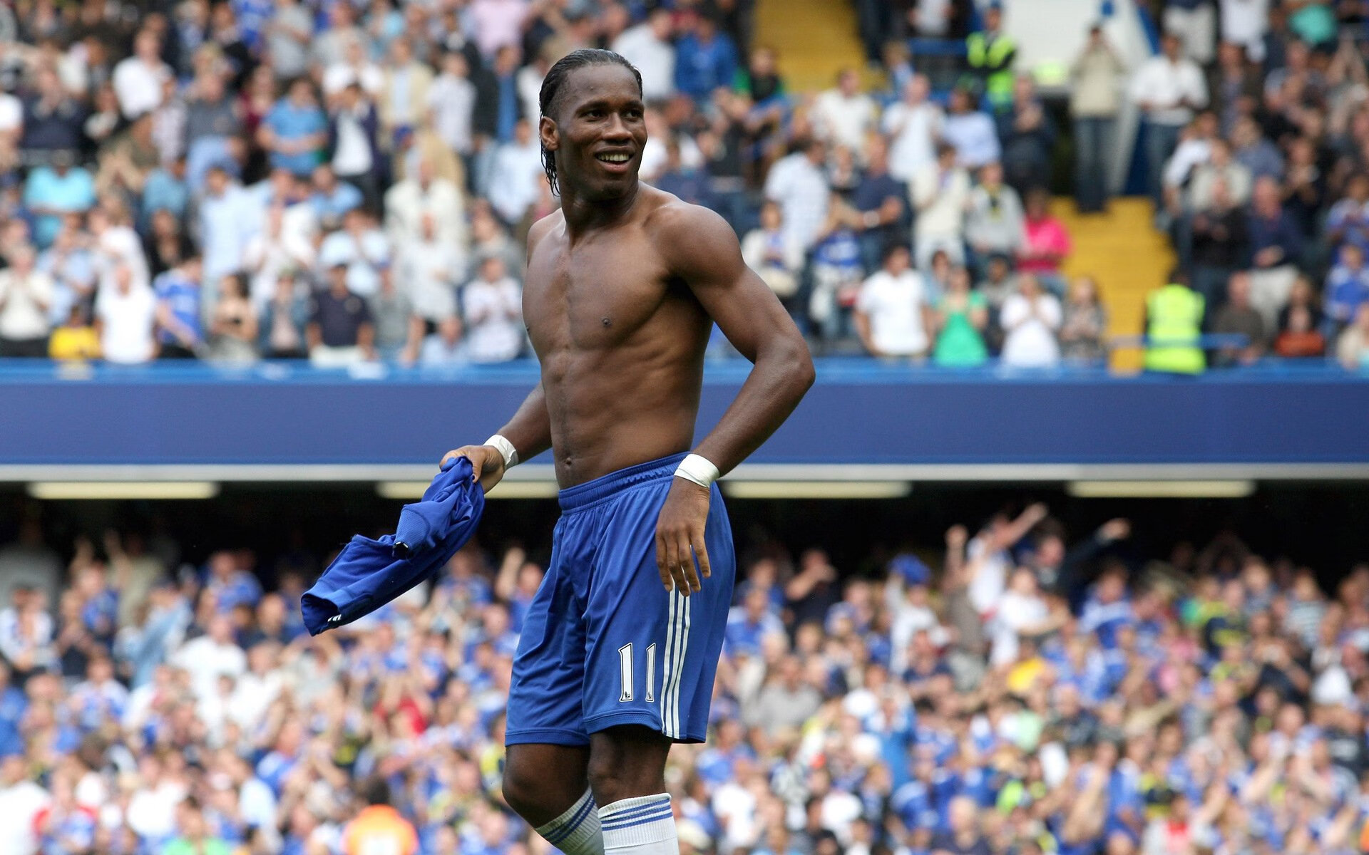 三狮军团提前终结悬念，巴拉圭梦碎世界排名争夺战焦点战