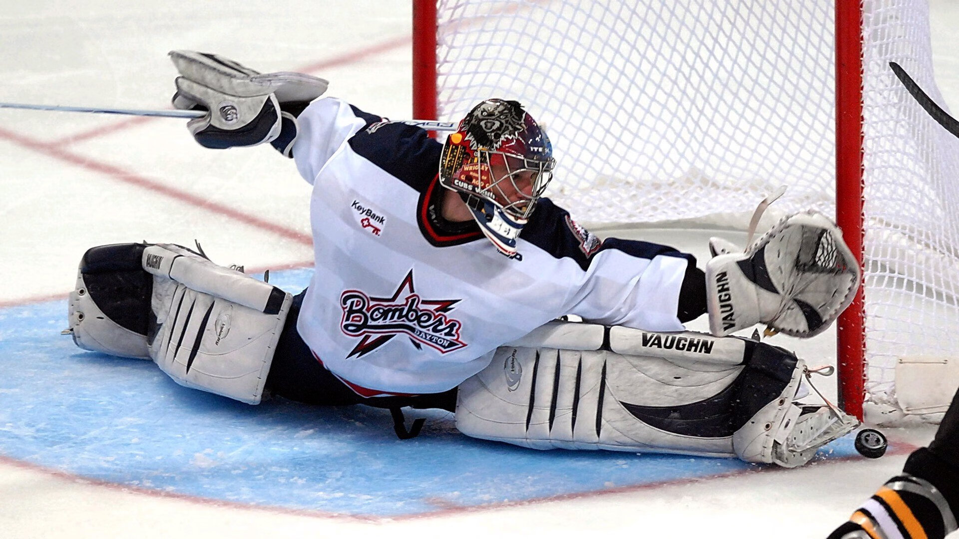 马刺体系击败上海队,克莱式持续杀伤如何成为现代篮球的胜负手